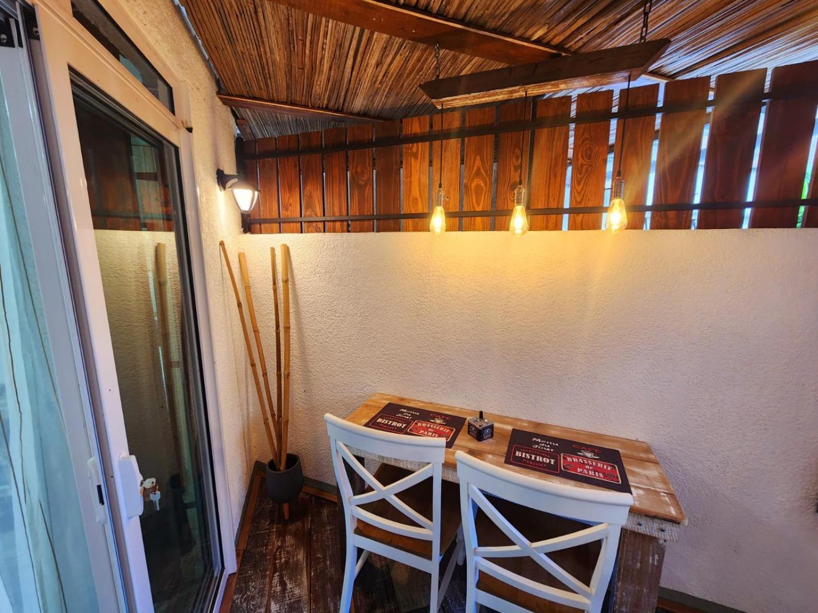 The Rustic Studio Grand Bay Εξωτερικό φωτογραφία