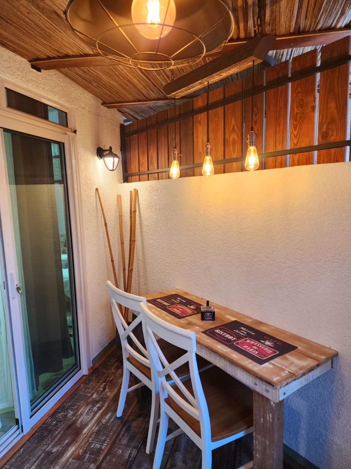The Rustic Studio Grand Bay Εξωτερικό φωτογραφία